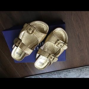 Like New Stuart Weitzman Freely Sandal!